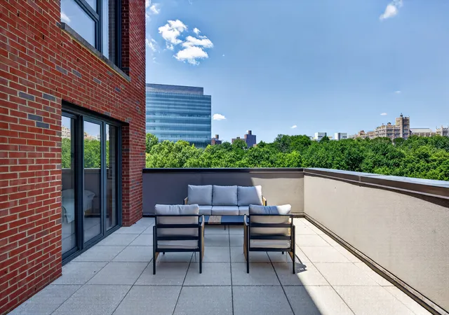 308-w-133rd-st-9c-new-york-city-ny-10030/hzid_1e367ae8