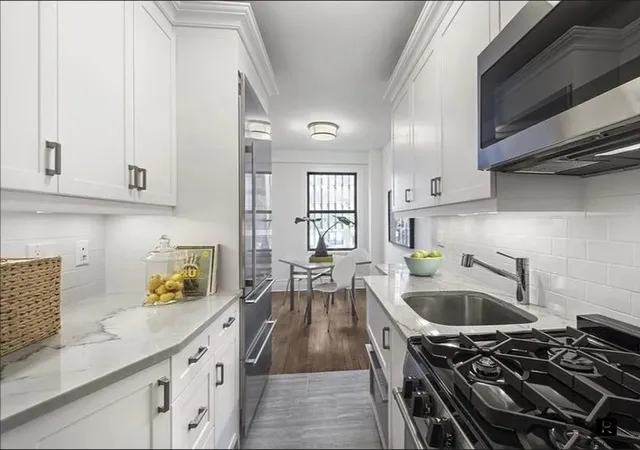 865-1st-avenue-2-b-new-york-city-ny-10017/hzid_16d0ed60