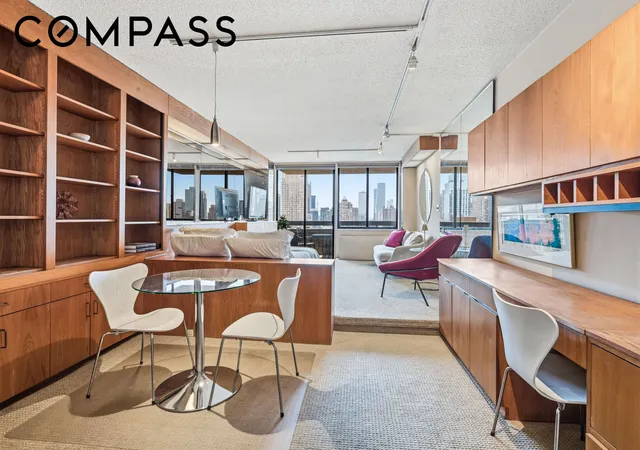 347-w-57th-street-27e-new-york-ny-10019/hzid_f148c10a