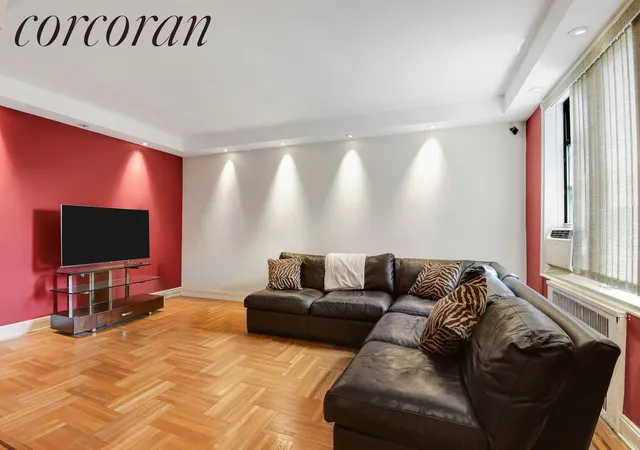 657-e-26th-st-3n-new-york-city-ny-11210/hzid_129ea88c