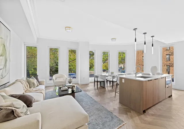 78-29-austin-st-ph2h-forest-hills-ny-11375/hzid_8c5a5d8c