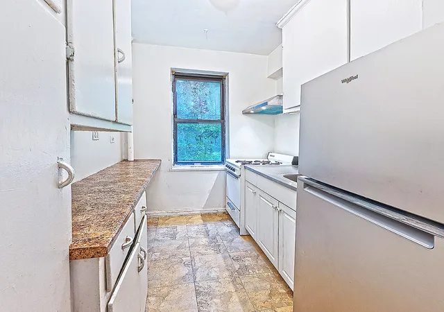 3017-riverdale-ave-2h-new-york-city-ny-10463/hzid_bdbea156