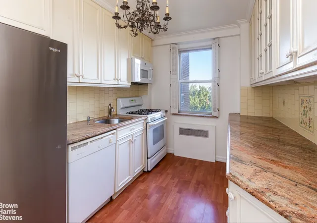 3135-johnson-ave-12c-new-york-city-ny-10463/hzid_8f3af70a