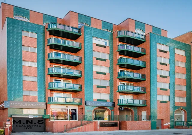 102-10-queens-blvd-501-new-york-city-ny-11375/hzid_bb1ece78