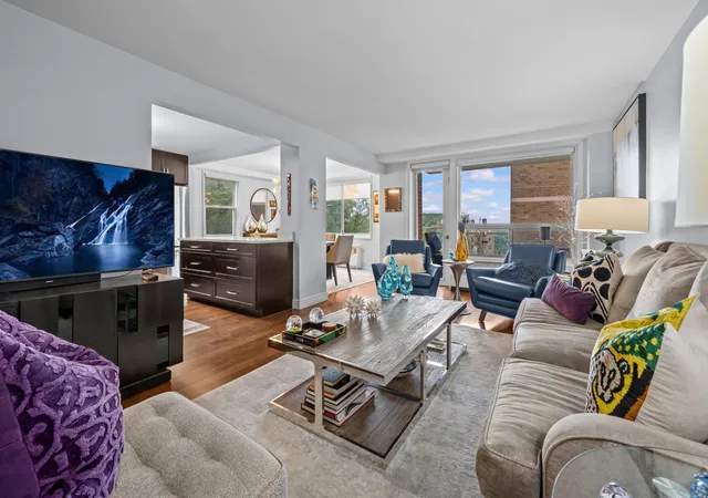 2575-palisade-ave-7a-new-york-city-ny-10463/hzid_0e32a175