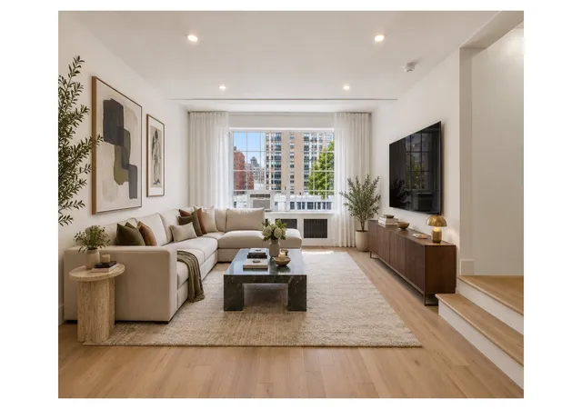 35-w-90th-street-8f-new-york-city-ny-10024/hzid_d4cabc94