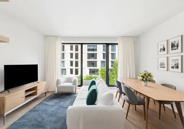 500-w-45th-street-530-new-york-city-ny-10036/hzid_d9db52b2