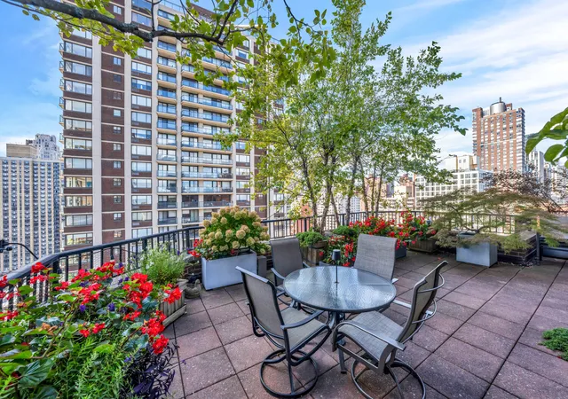 400-e-85th-street-pha-new-york-ny-10028/hzid_3c646286