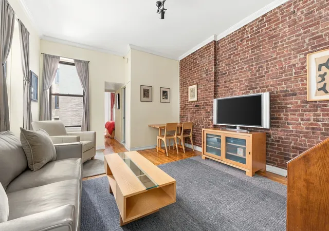 204-w-78th-street-3d-new-york-city-ny-10024/hzid_fb5b6be0