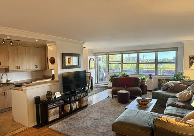 135-ocean-pkwy-8r-brooklyn-ny-11218/hzid_2c5f6233