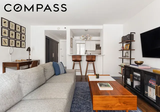 520-w-23rd-street-3h-new-york-city-ny-10011/hzid_a57c46c3