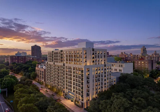 70-28-grand-central-pkwy-220-new-york-city-ny-11375/hzid_c14e22be