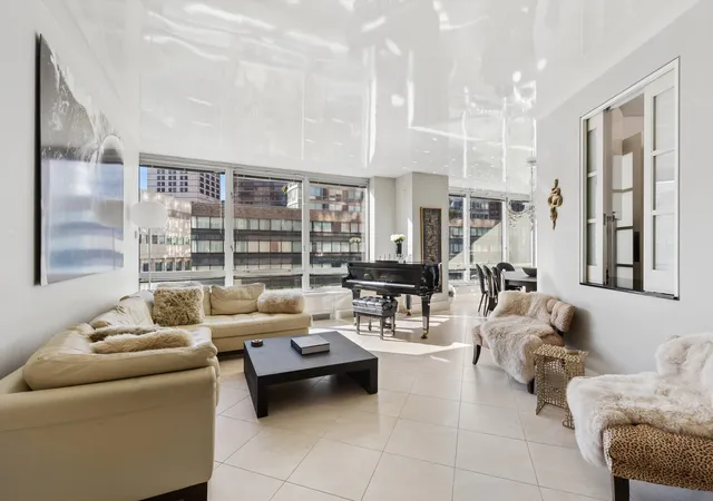 150-columbus-ave-5ab-new-york-city-ny-10023/hzid_ffefe97d