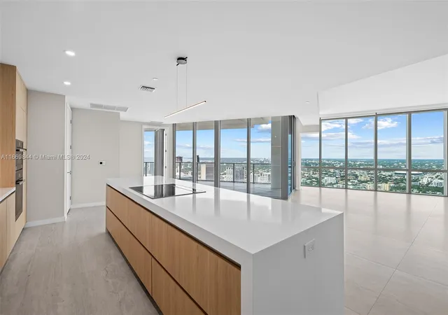 851-ne-1st-ave-ph-5412-miami-fl-33132/hzid_1dd5de6f