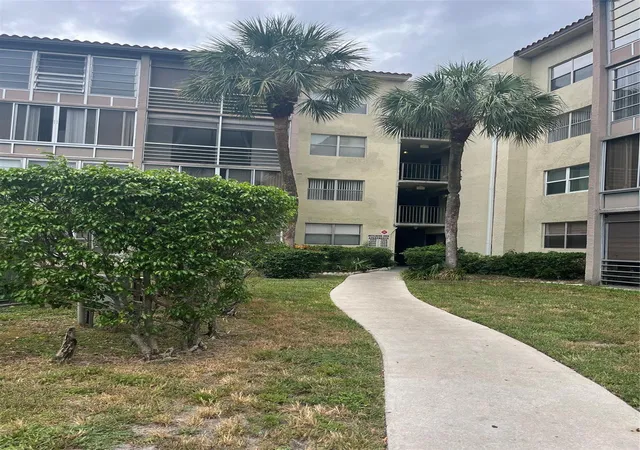 1800-sw-81-ave-n-81-ave-lauderdale-ave-1418-north-lauderdale-fl-33068/hzid_caf27f52