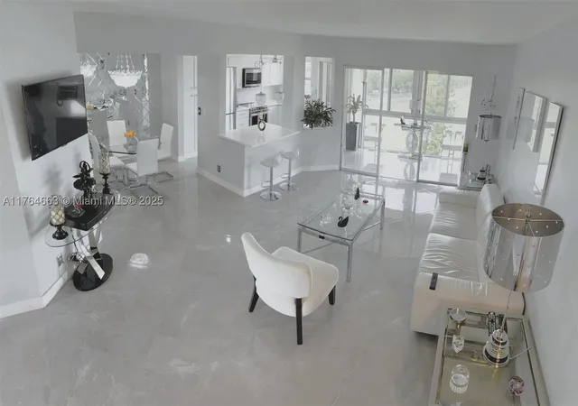 3836-via-poinciana-604-lake-worth-fl-33467/hzid_5f26ce54
