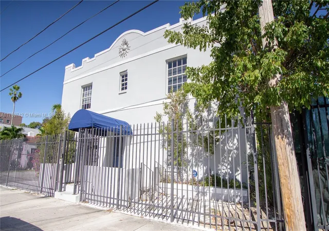 577-ne-62-street-2-miami-fl-33138/hzid_18b7fada
