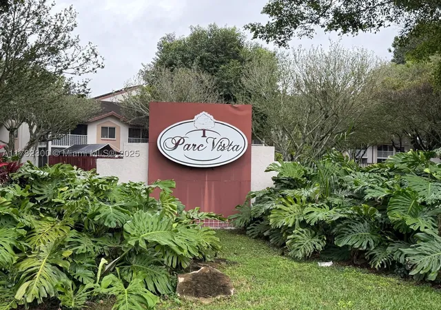9121-sw-138th-pl-9121-miami-fl-33186/hzid_239eb0eb