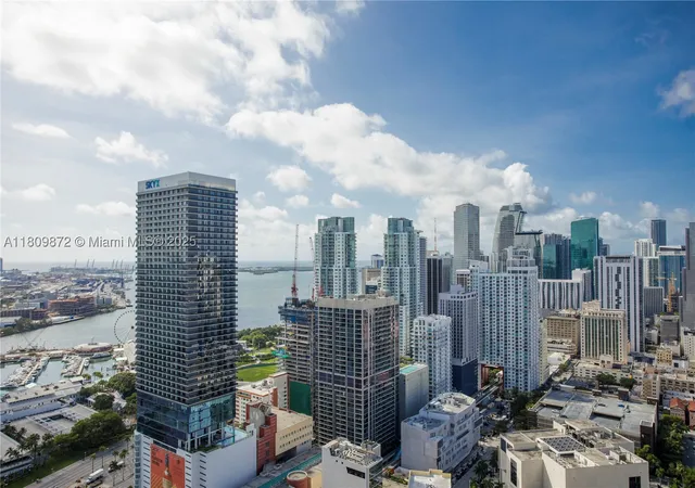 601-ne-1st-st-3907-miami-fl-33132/hzid_a6e48101