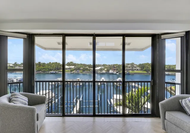 543-bay-colony-dr-n-slip-8-juno-beach-fl-33408/hzid_cb841b5b