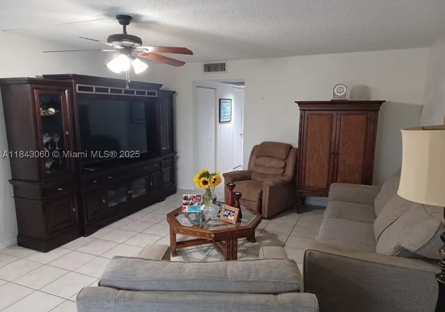 1251-sw-134th-way-301a-pembroke-pines-fl-33027/hzid_1aadd0a1