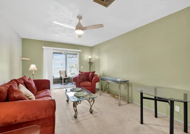 2152-ne-1st-wy-205-boynton-beach-fl-33435/hzid_cb6bdc6a