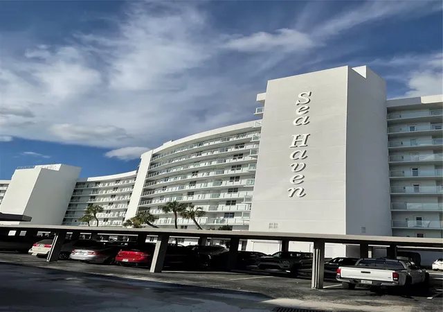 2731-ne-14th-street-cswy-307-pompano-beach-fl-33062/hzid_48cd2977