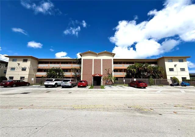 1885-ne-121st-st-3-south-miami-fl-33181/hzid_b178c8e7