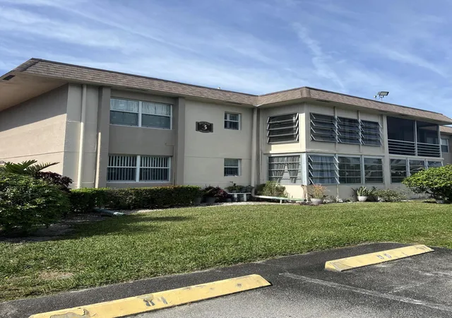 504-davis-rd-95-palm-springs-fl-33461/hzid_6cba6794