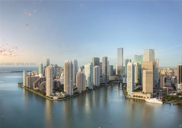 99-se-5-street-4301-miami-fl-33131/hzid_3ca33dfb