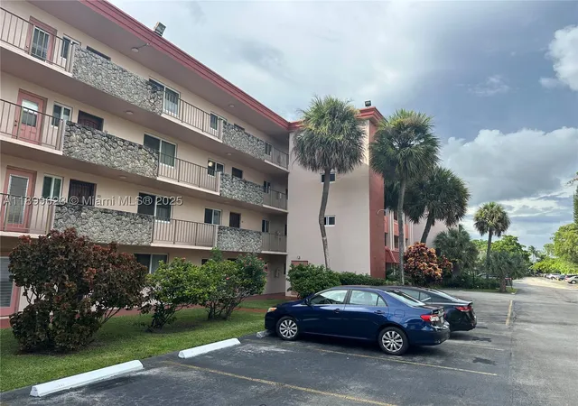 1101-nw-58th-ter-108-sunrise-fl-33313/hzid_e00f7984