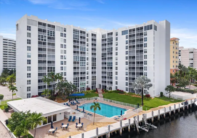 1391-s-ocean-blvd-206-pompano-beach-fl-33062/hzid_84fbfcf7
