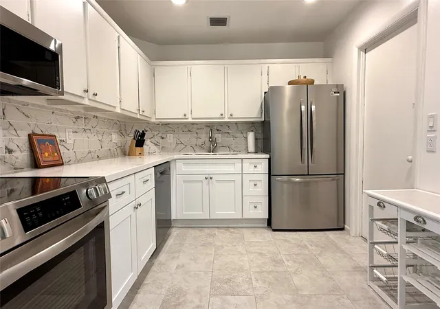 669-w-oakland-park-blvd-220b-oakland-park-fl-33311/hzid_ab1942cf