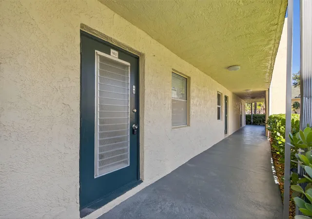 9090-lime-bay-blvd-102-tamarac-fl-33321/hzid_fd426416