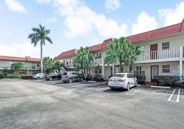 33-abbey-ln-103-delray-beach-fl-33446/hzid_f9561446