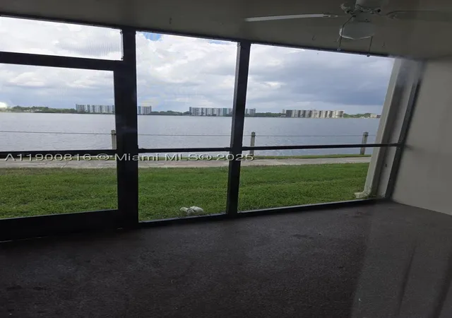 117-lake-emerald-dr-108-oakland-park-fl-33309/hzid_d9864b93