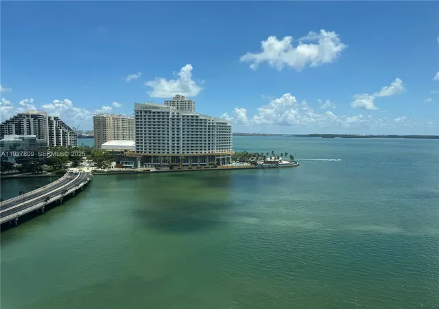 905-brickell-bay-dr-1530-miami-fl-33131/hzid_881ecd16