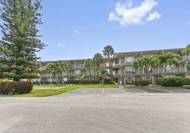 3200-ne-7th-ct-205b-pompano-beach-fl-33062/hzid_2a88ac79