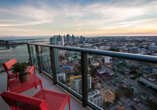 501-ne-31st-st-ph4405-miami-fl-33137/hzid_48217836