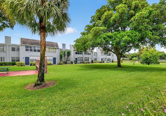 2340-sw-22-ave-312-delray-beach-fl-33445/hzid_7cfa95f8