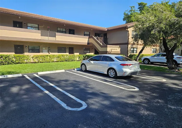 10571-royal-palm-blvd-10571-coral-springs-fl-33065/hzid_028db389