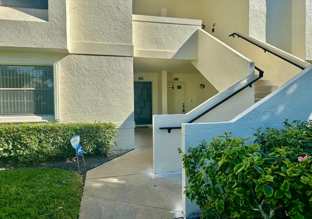 5819-parkwalk-dr-boynton-beach-fl-33472/hzid_432f99c1