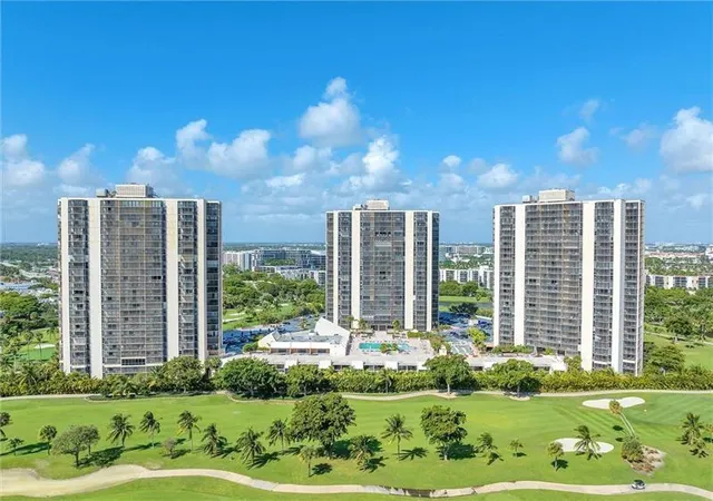 20301-w-country-club-dr-1222-aventura-fl-33180/hzid_15eb78bd