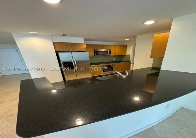 1060-brickell-av-2603-miami-fl-33131/hzid_58d5e1c6