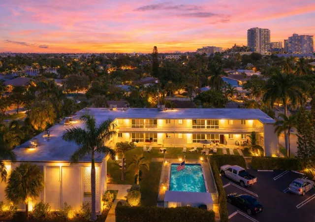 3205-se-7th-st-206-pompano-beach-fl-33062/hzid_92c5c5ae