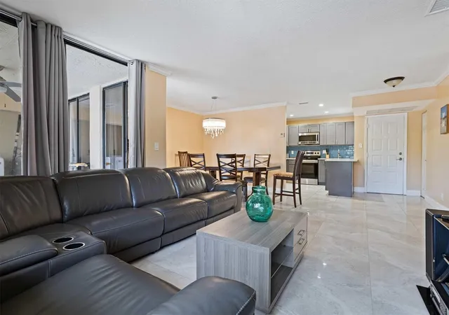 4156-carambola-cir-2154-coconut-creek-fl-33066/hzid_dfdf67ce