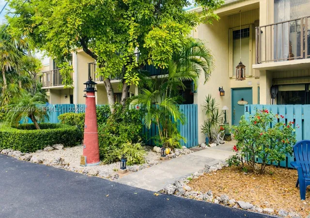 87200-overseas-hwy-n2-plantation-key-fl-33036/hzid_3ee6b8e0