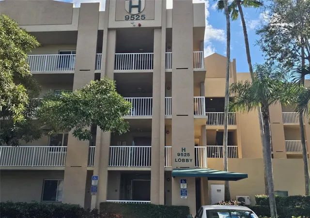 9525-weldon-cir-h410-tamarac-fl-33321/hzid_ab573b2b