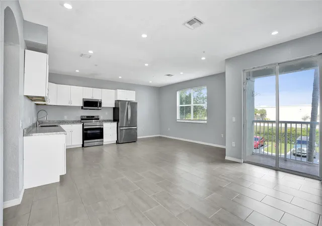 2137-shoma-dr-156-bldg-17-royal-palm-beach-fl-33414/hzid_82969ac1