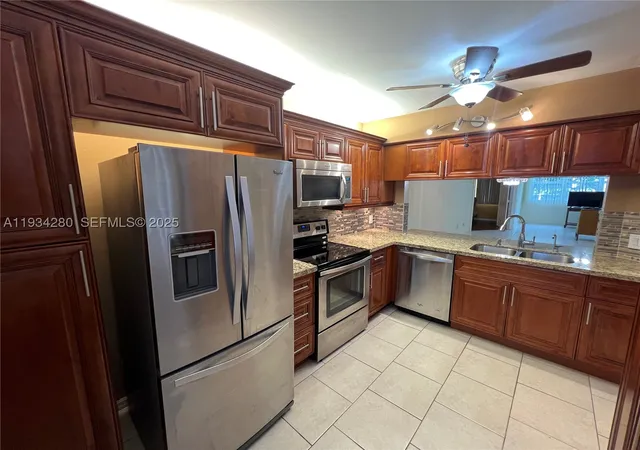 10369-nw-24th-pl-201-sunrise-fl-33322/hzid_def31cac